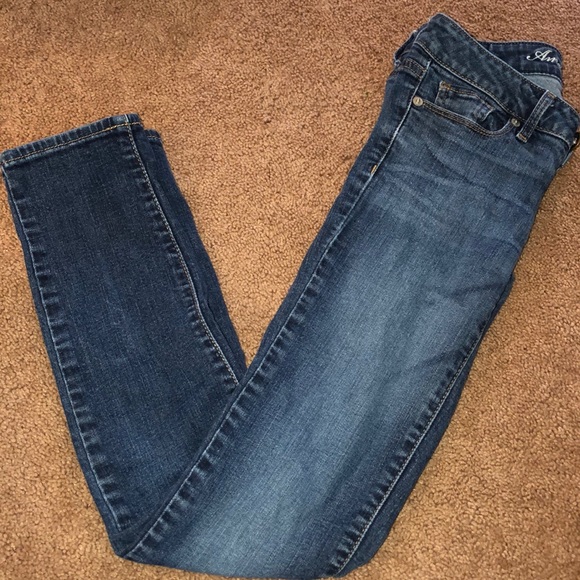 Jeans - Picture 1 of 2